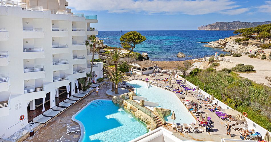 Hotel Fergus Style Cala Blanca Suites