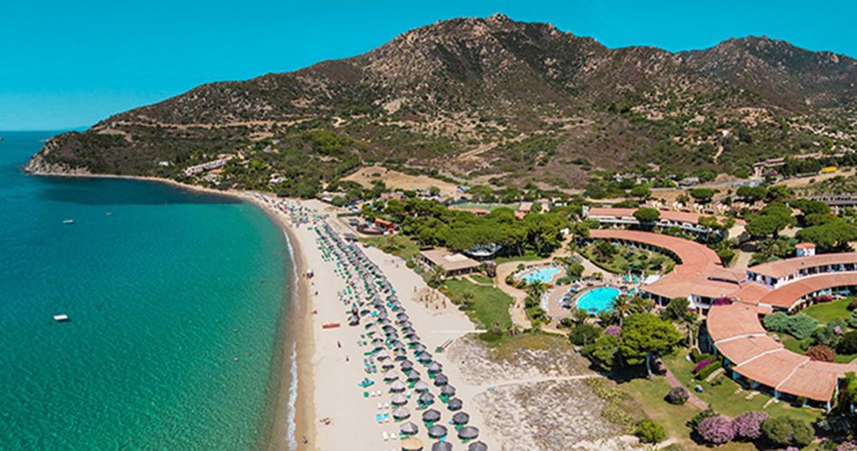 Cormoran Hotel & Residence