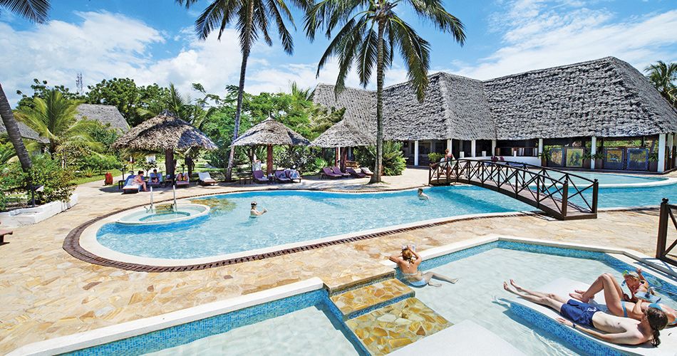 Uroa Bay Beach Resort