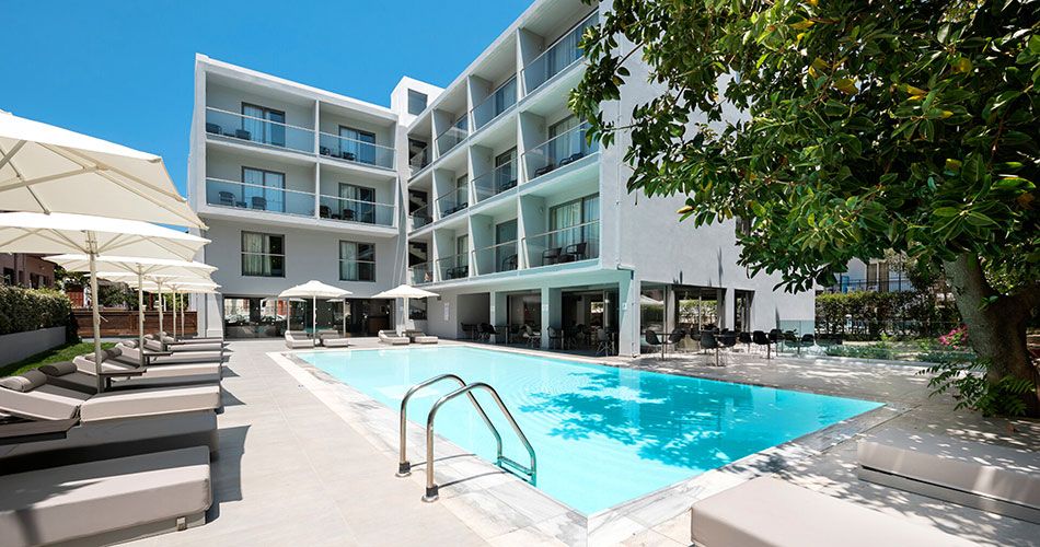 Oktober Downtown Boutique Hotel