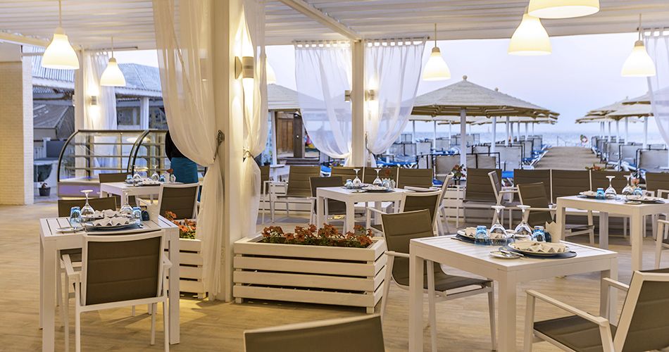 Hotel Sunrise Holidays Resort 3