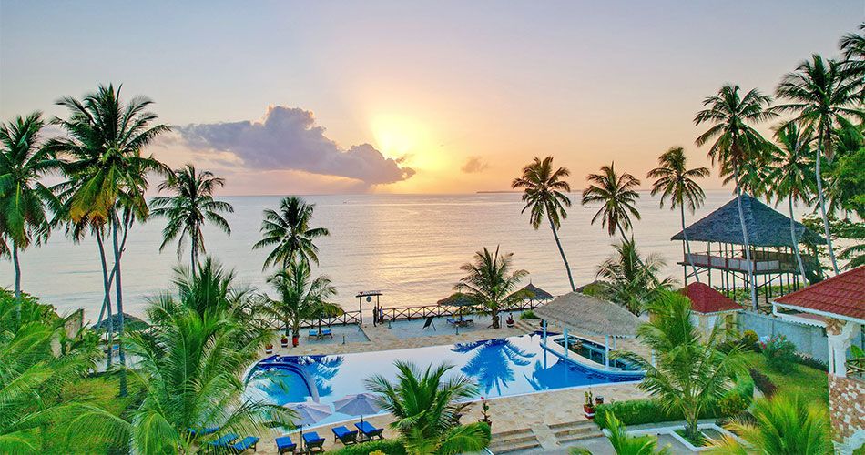 Sunny Palms Beach Bungalows