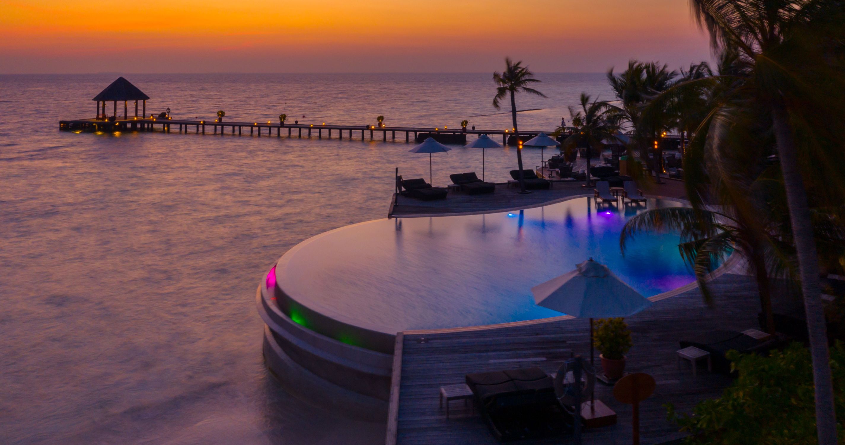 Bazén s nekonečným okrajem