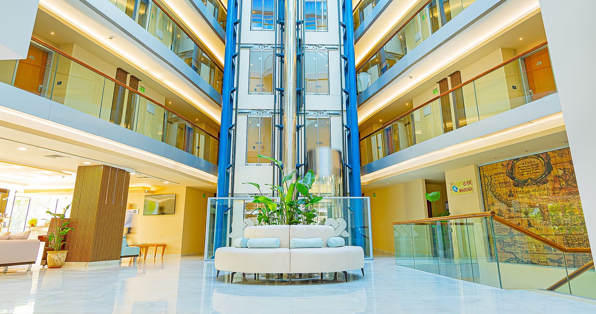 Recepční hala hotelu