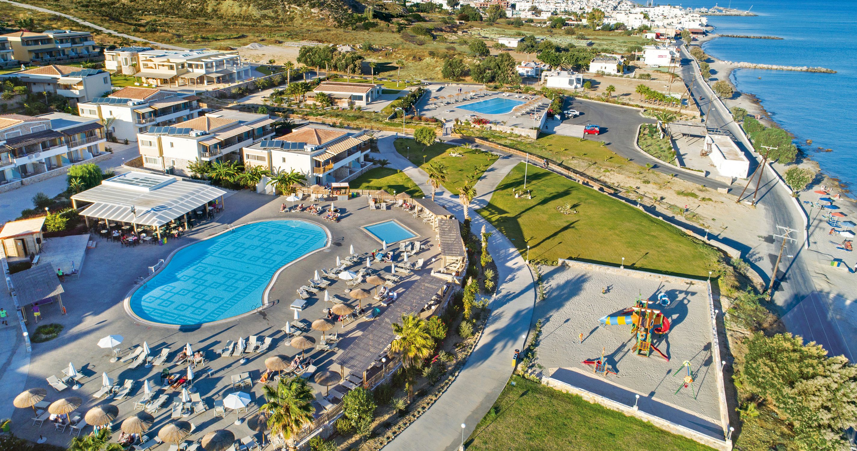 Hotel Grand Blue Beach