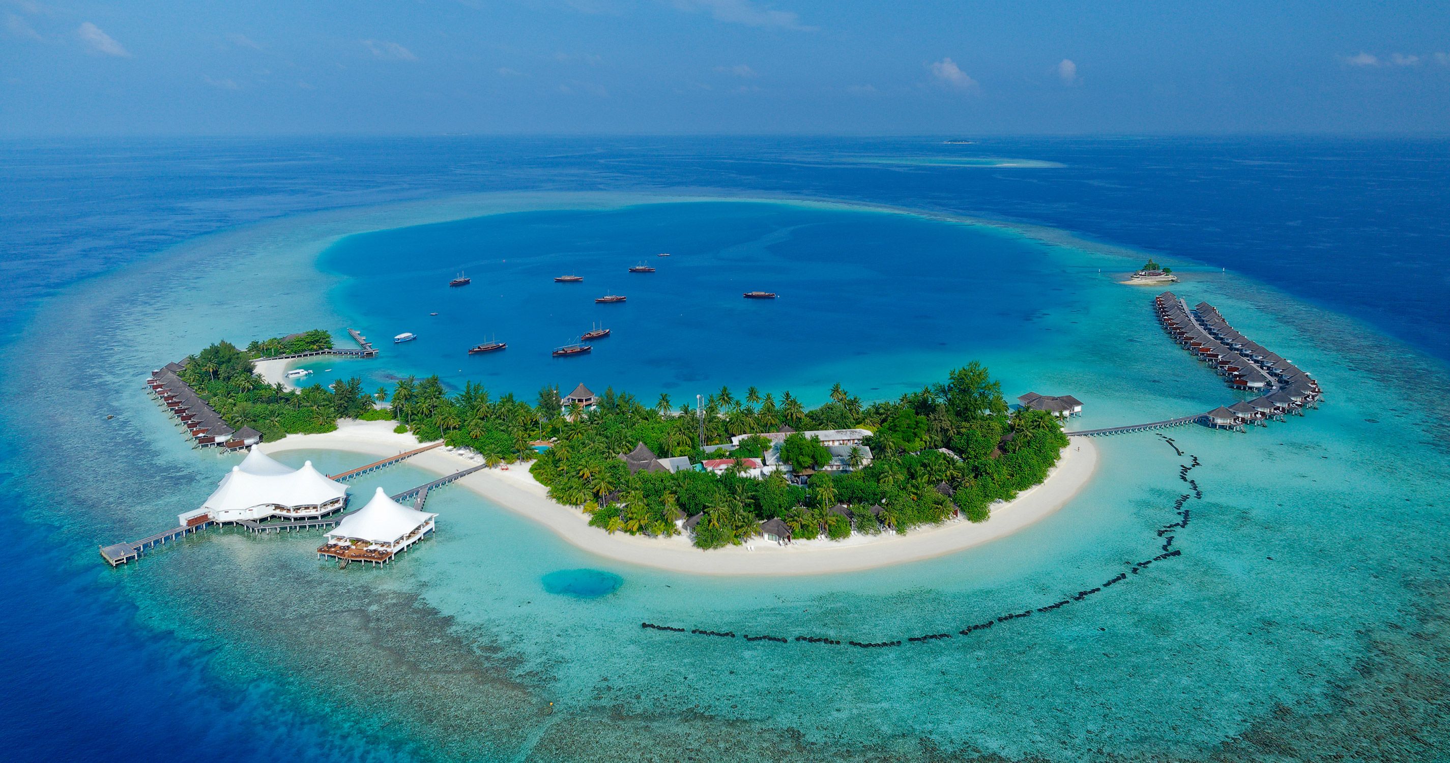 Hotel Safari Island Resort & Spa