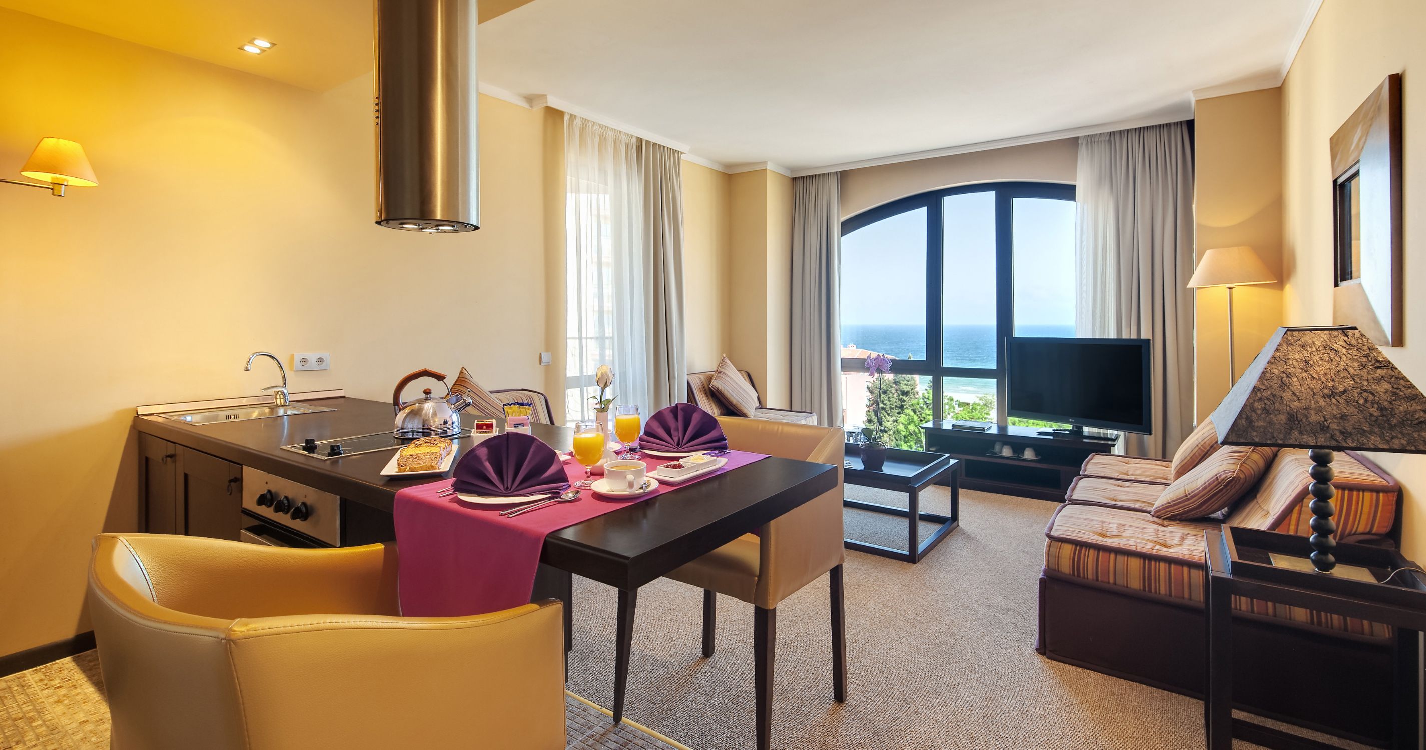 Apartmán s výhledem na bazén