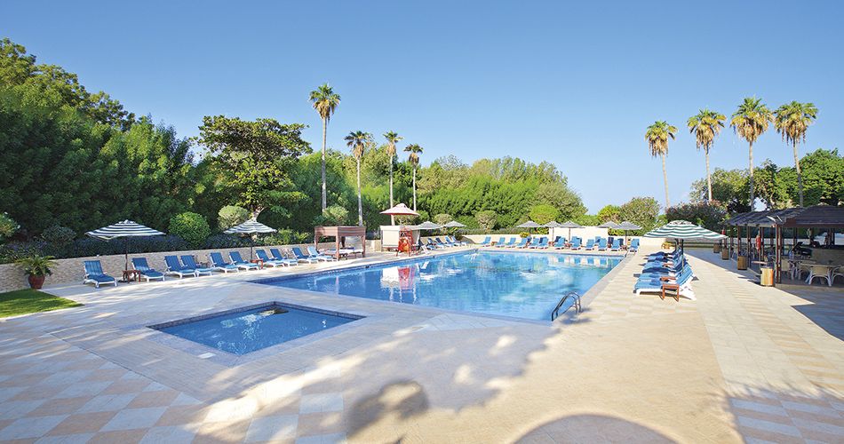 Hotel Bm Beach Hotel