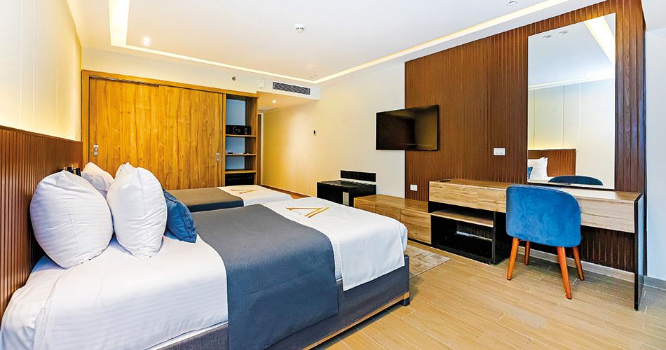 Hotel The V Luxury Resort