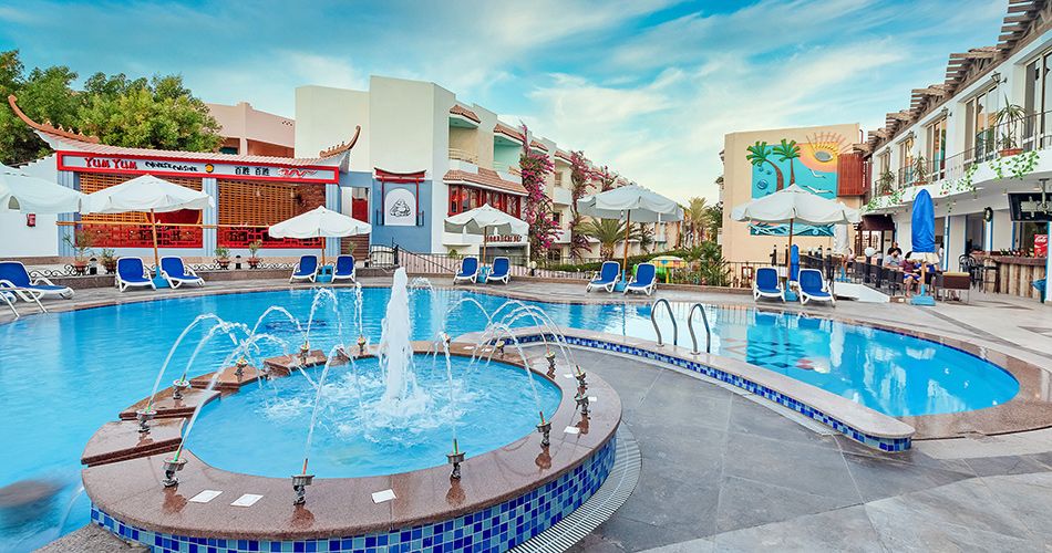 Hotel Minamark Beach Resort