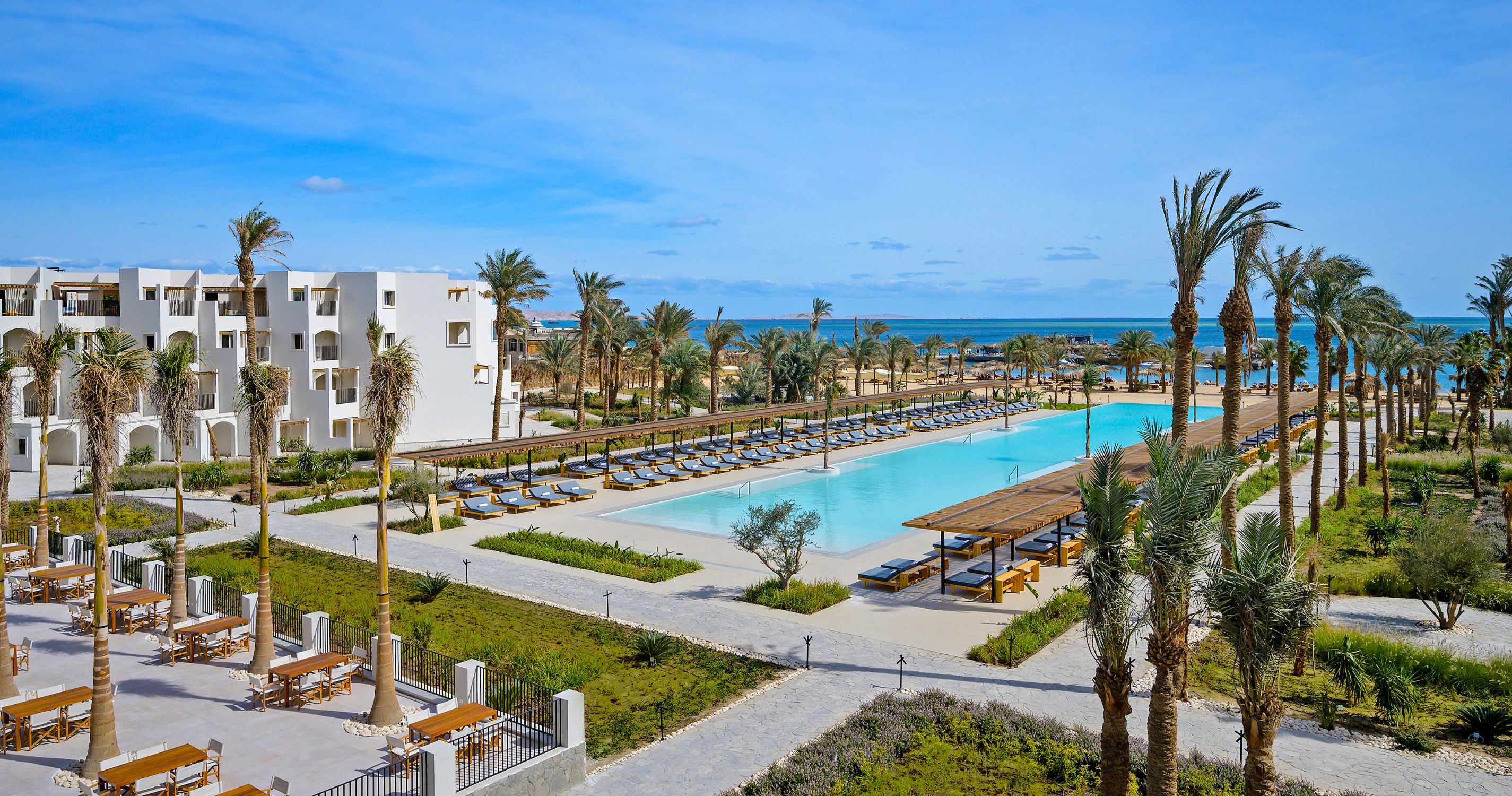 Hotel Serry Beach Resort