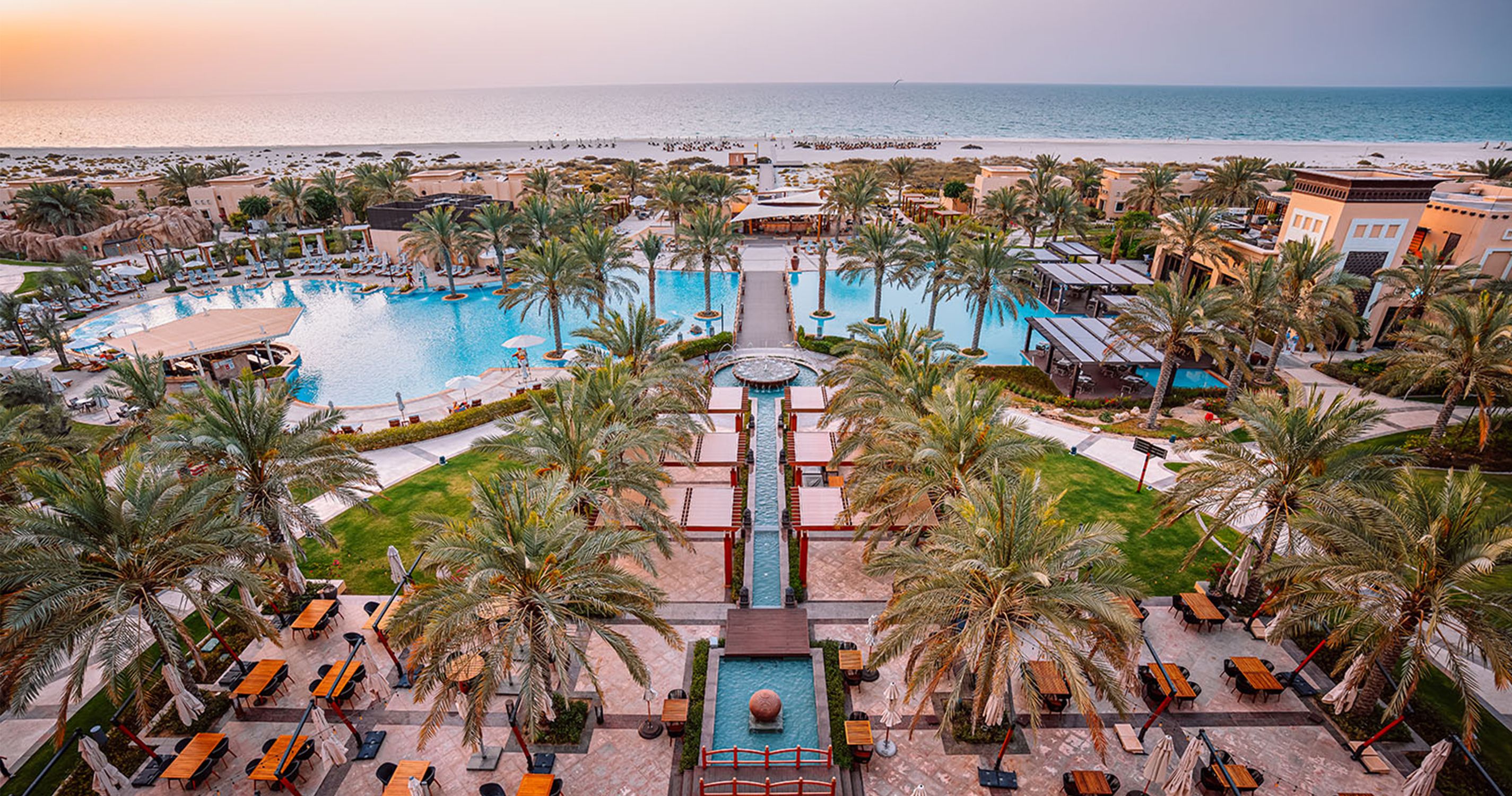 Hotel Saadiyat Rotana Resort & Villas