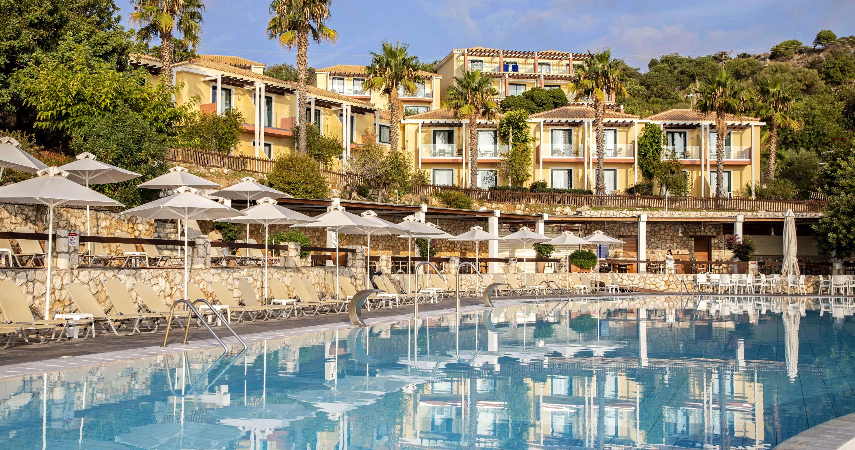 Hotel Louis Apostolata Island Resort & Spa