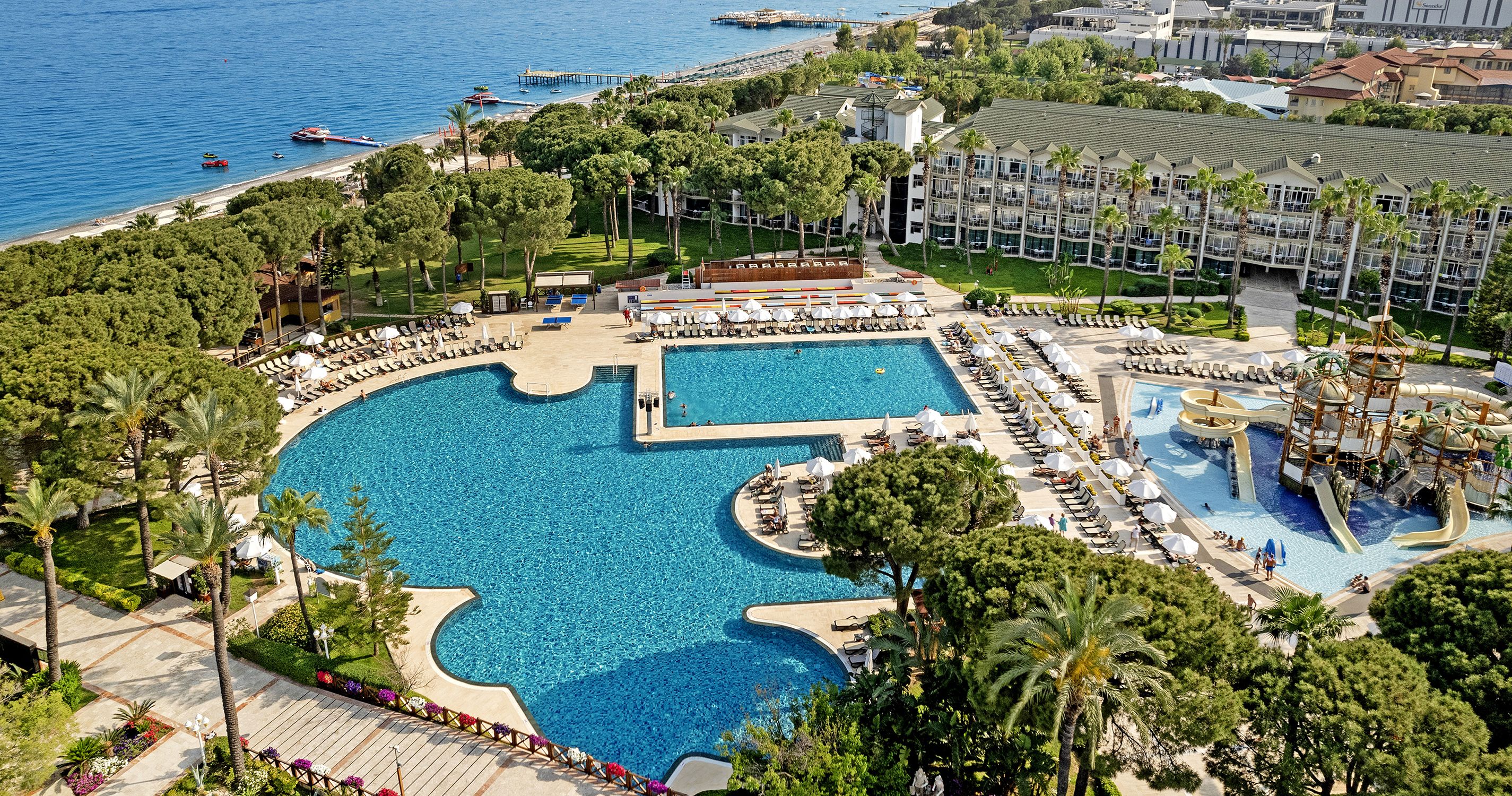 Hotel Dobedan World Palace