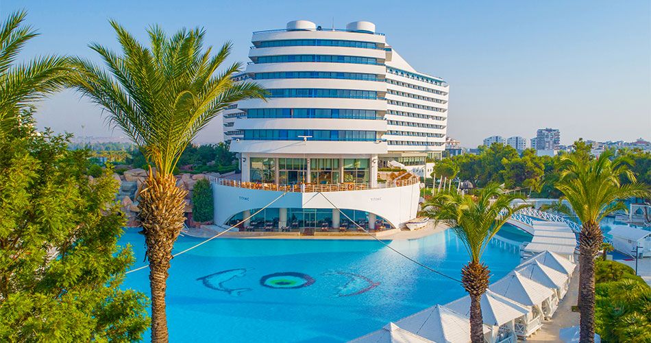 Hotel Titanic Deluxe Lara