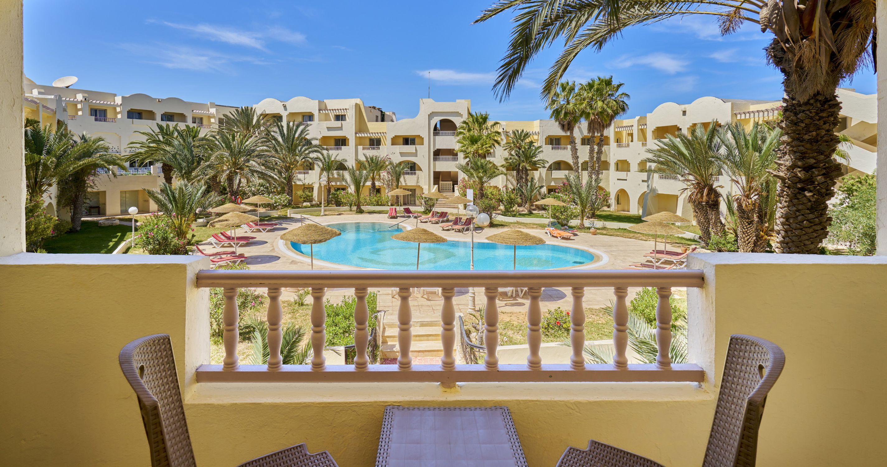 Hotel Les Quatre Saisons & Aquapark By Medina Hotels 7