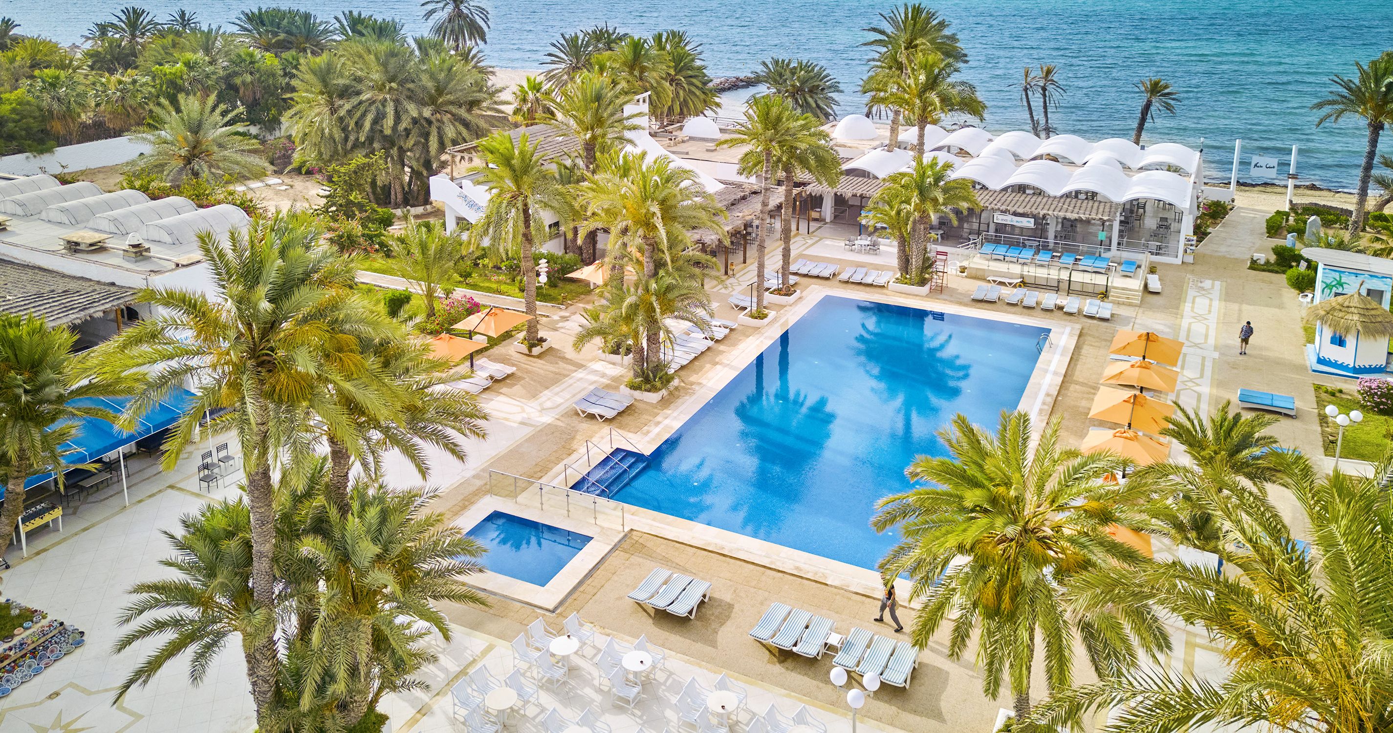 Hotel Hari Club Beach Resort