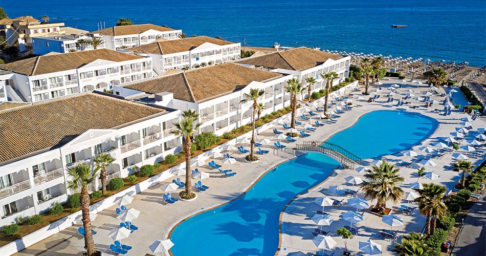 Hotel Sandy Beach Resort