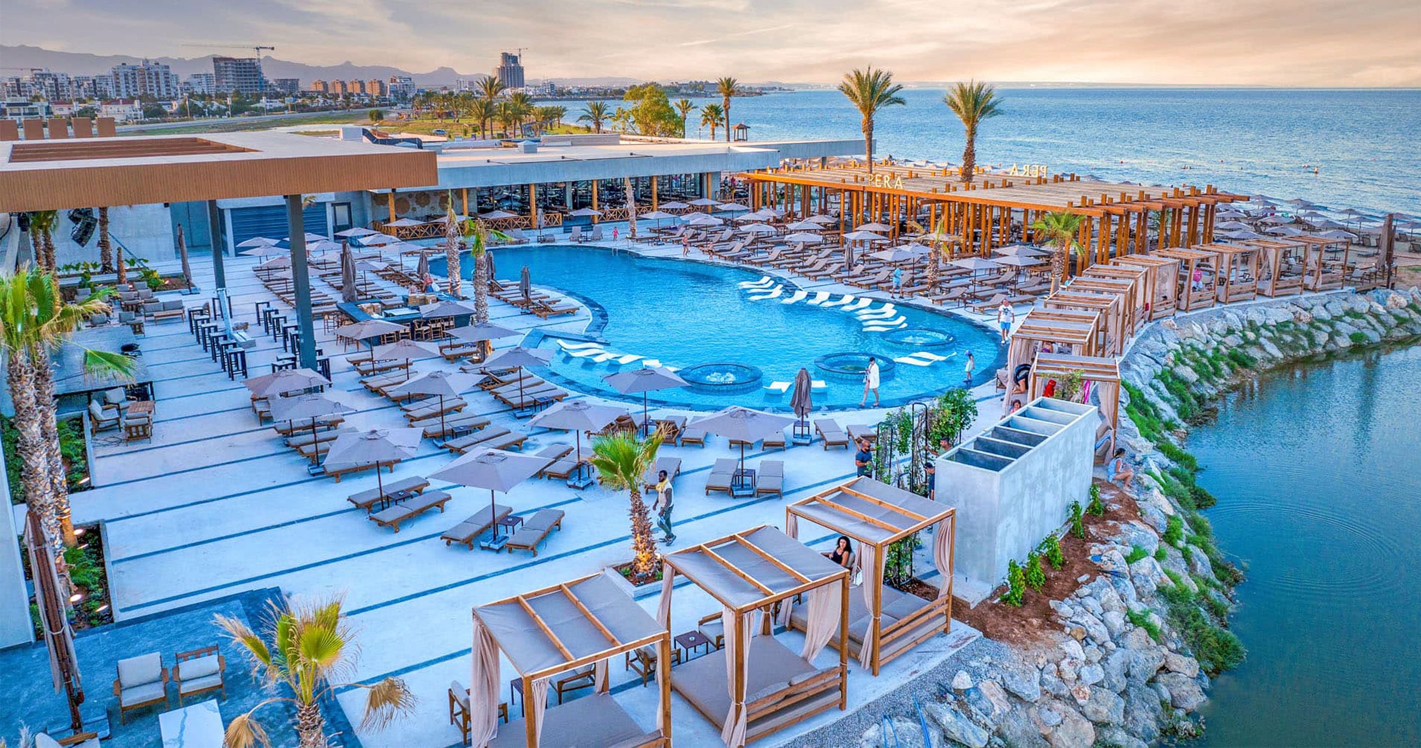 Hotel Grand Sapphire Resort