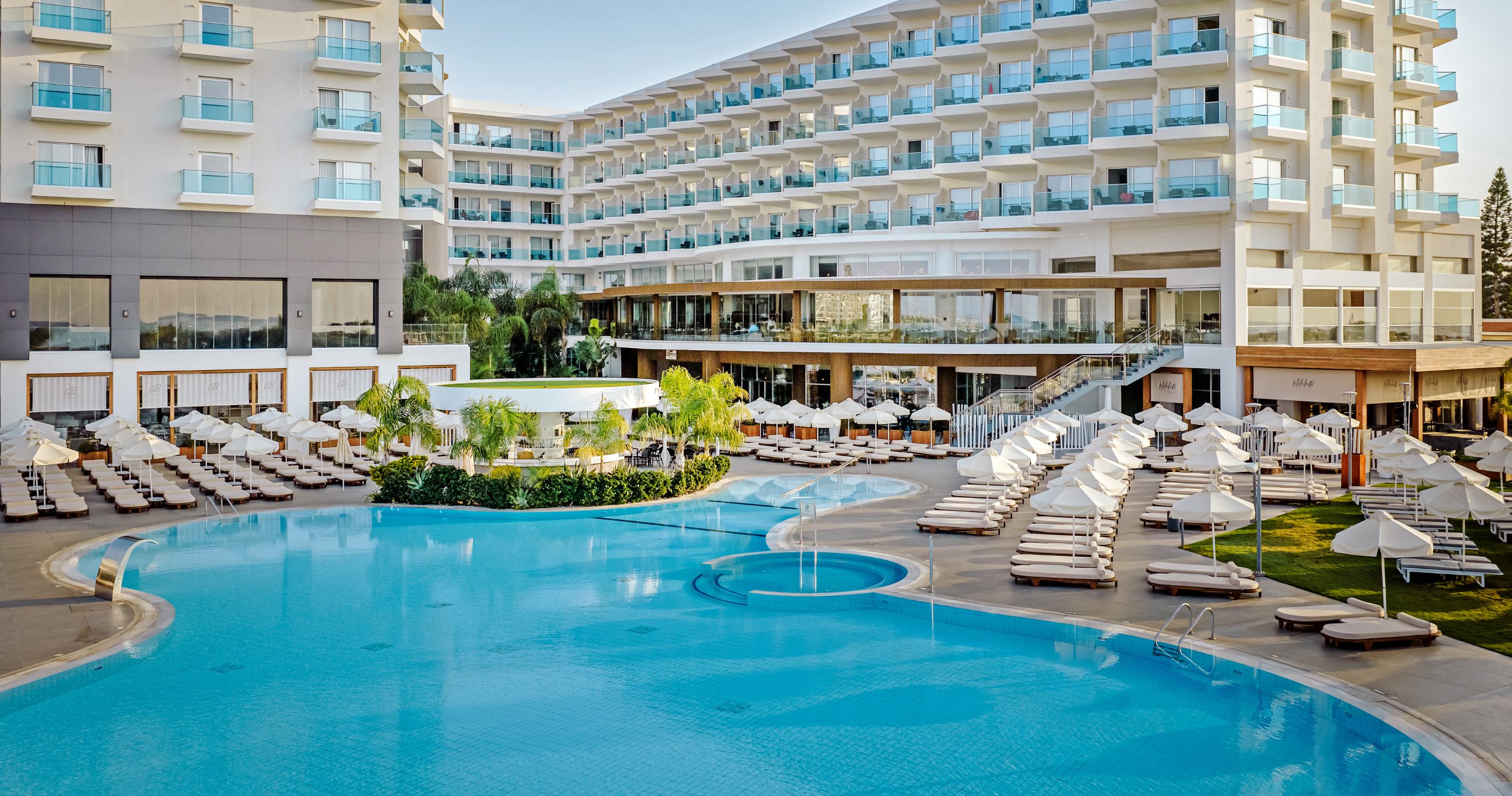 Hotel Nissiblu Beach Resort