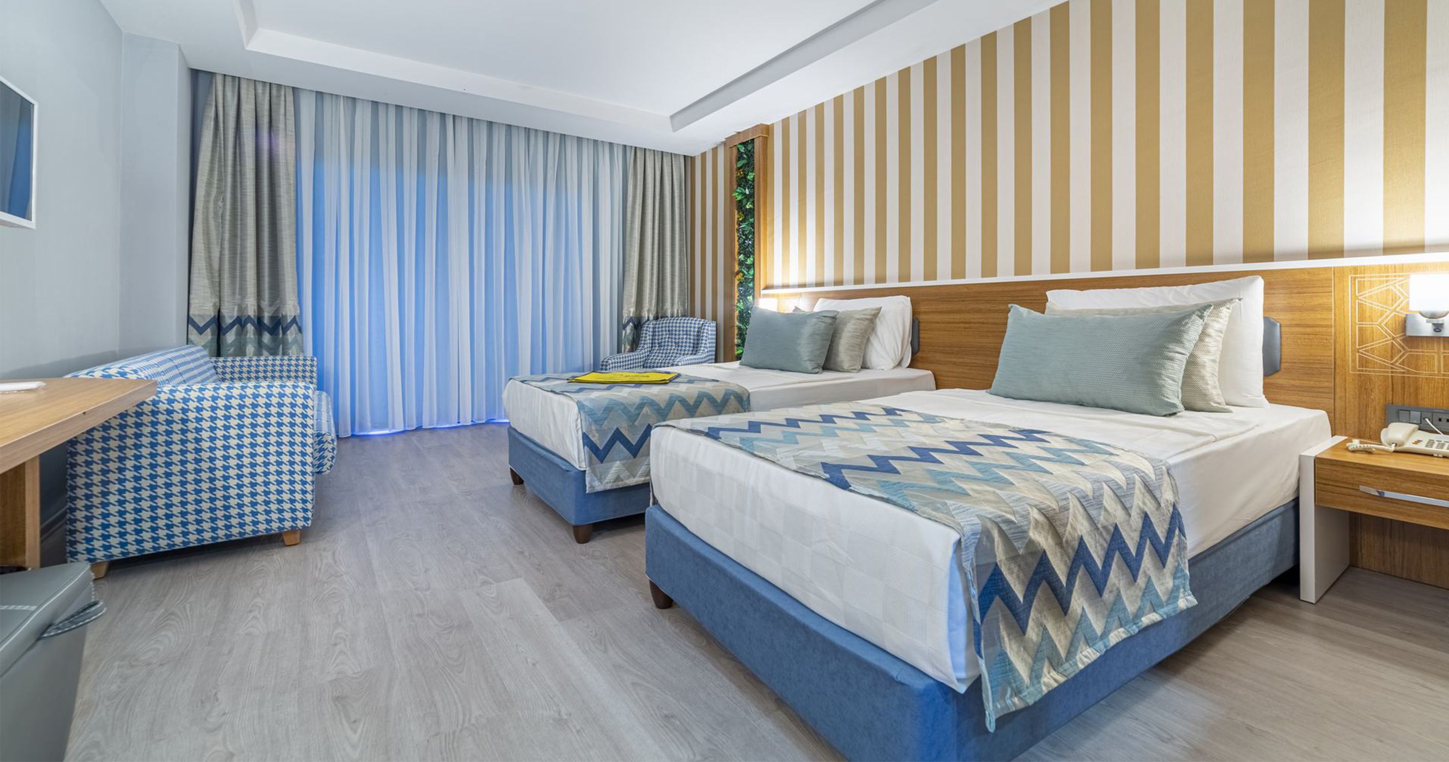 Hotel Lonicera Premium