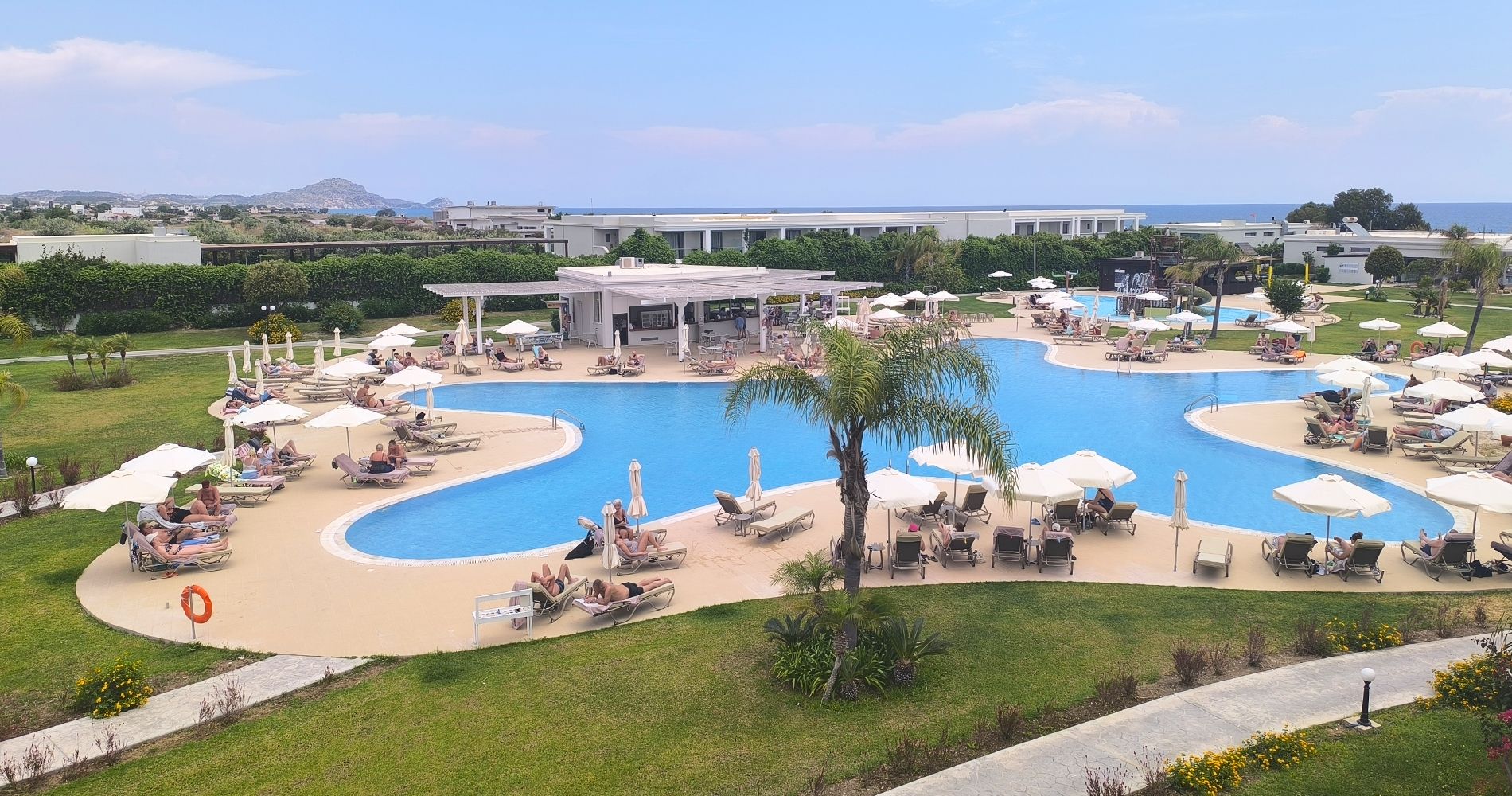 Hotel Asterias Beach Resort