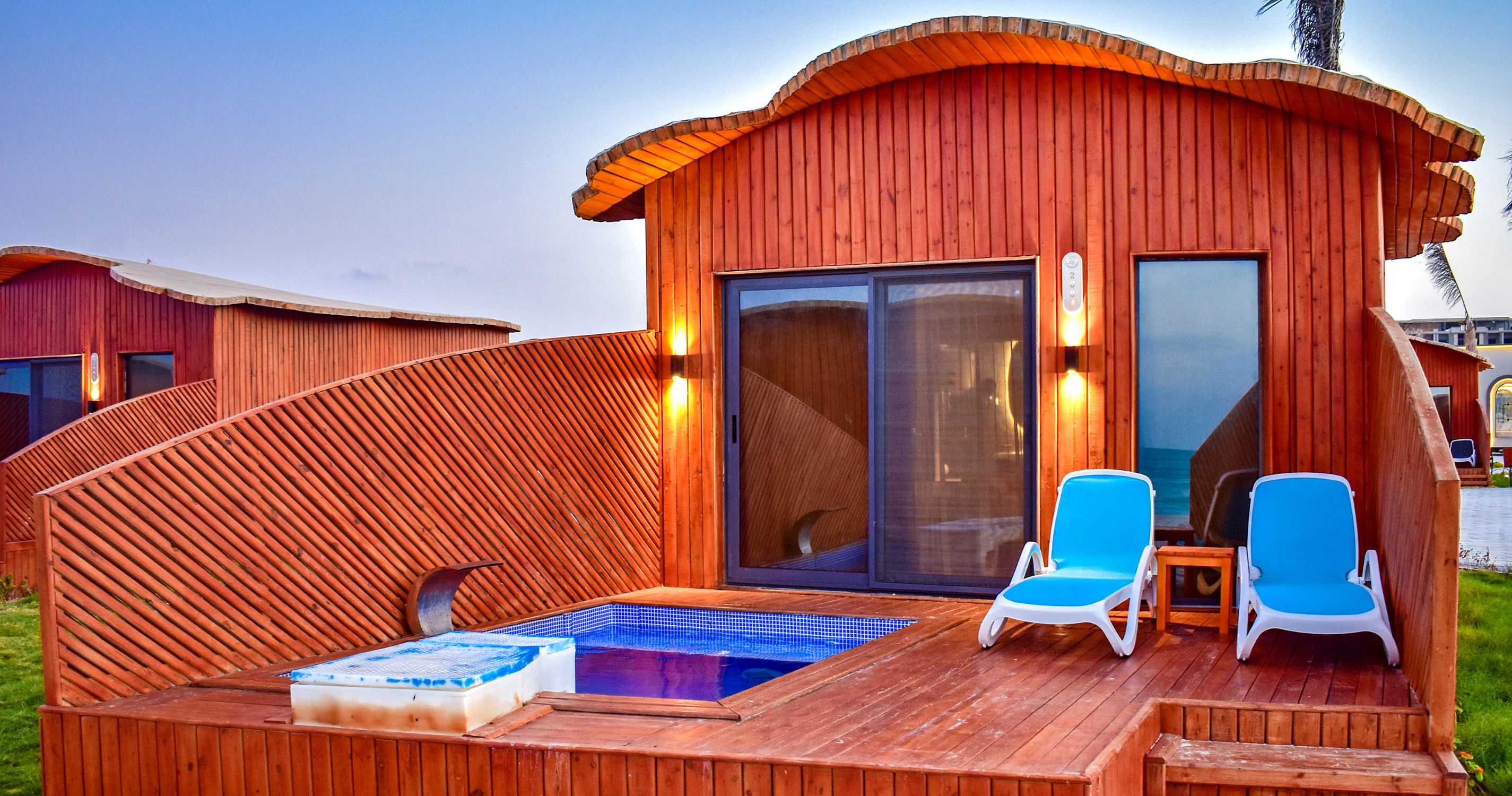 Bungalov - soukromý bazének s lehátky