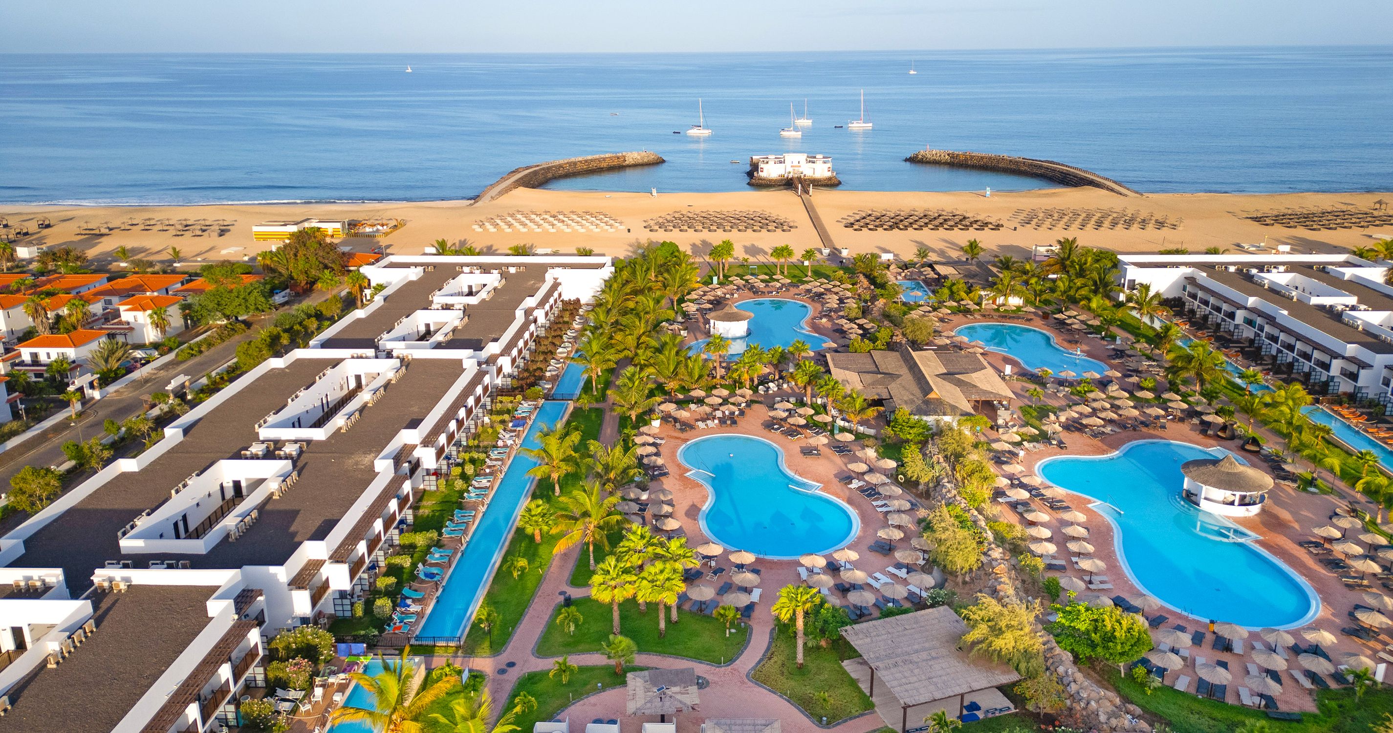 Hotel Melia Laguna Beach Resort