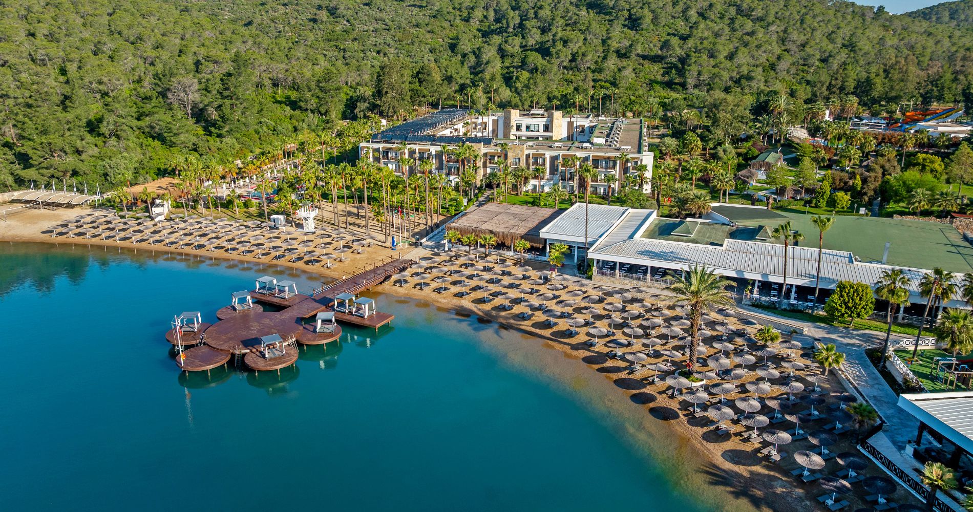 Hotel Green Bay Resort