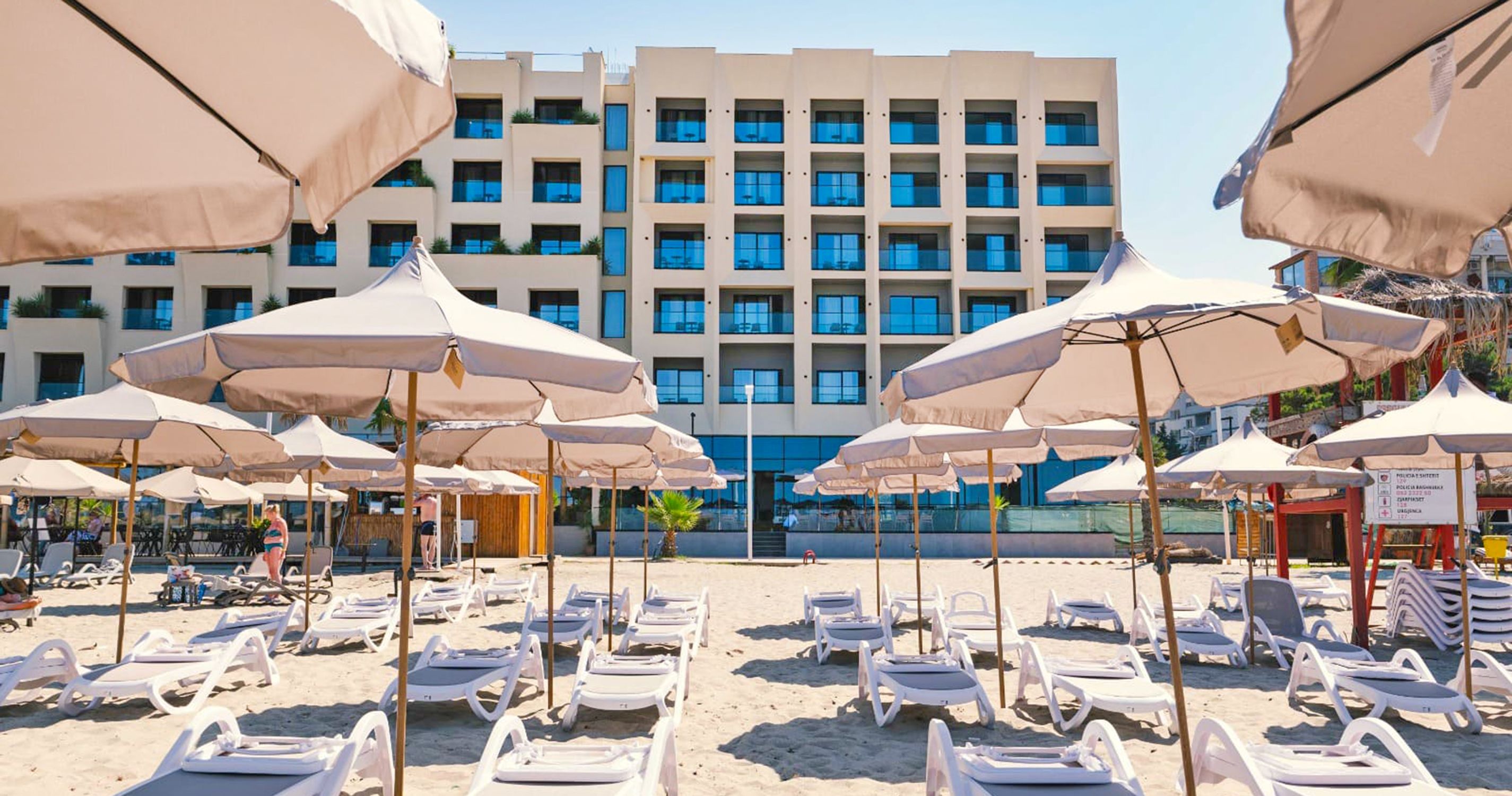 Hotel Aks