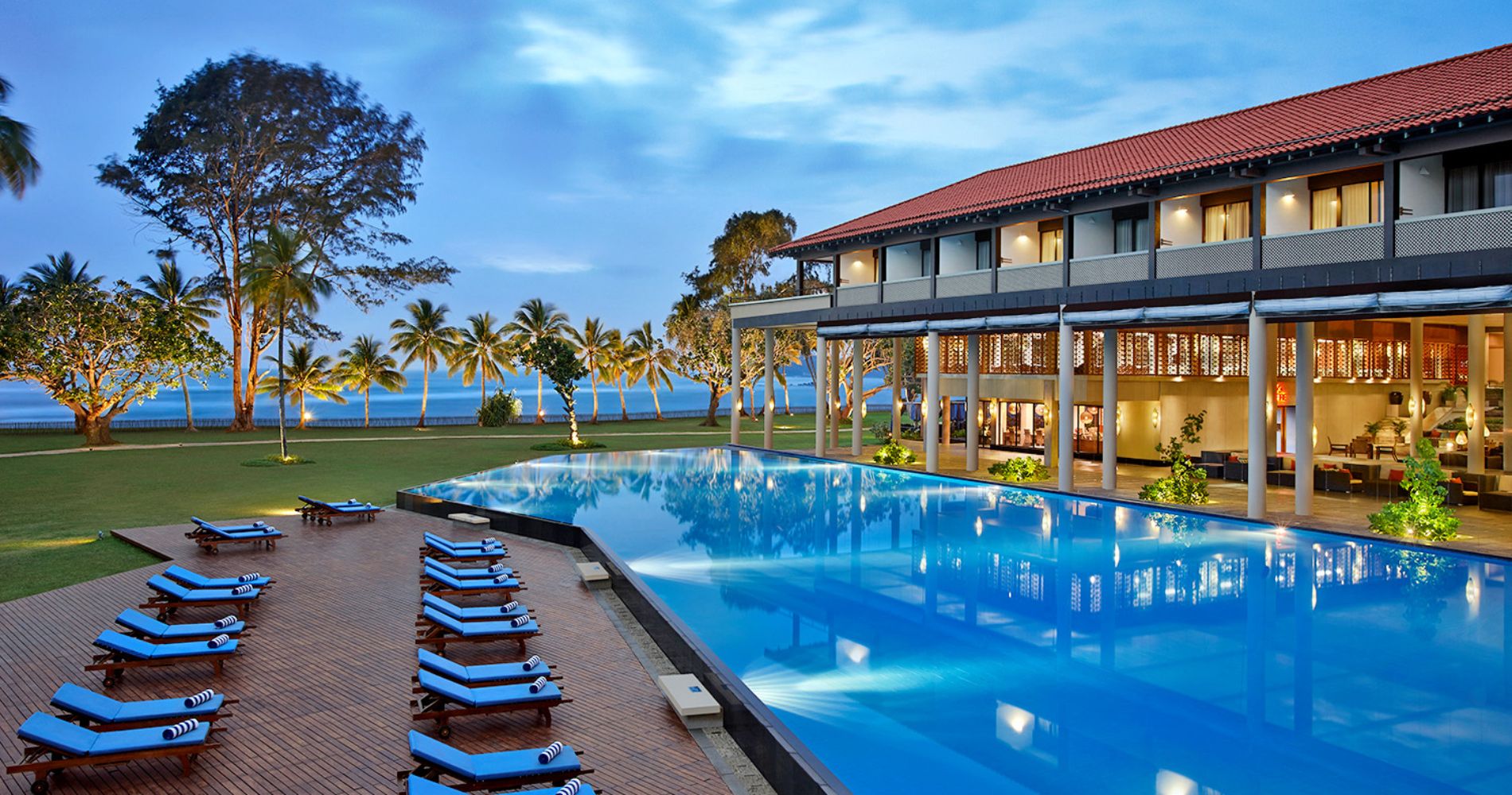 Hotel Cinnamon Bey
