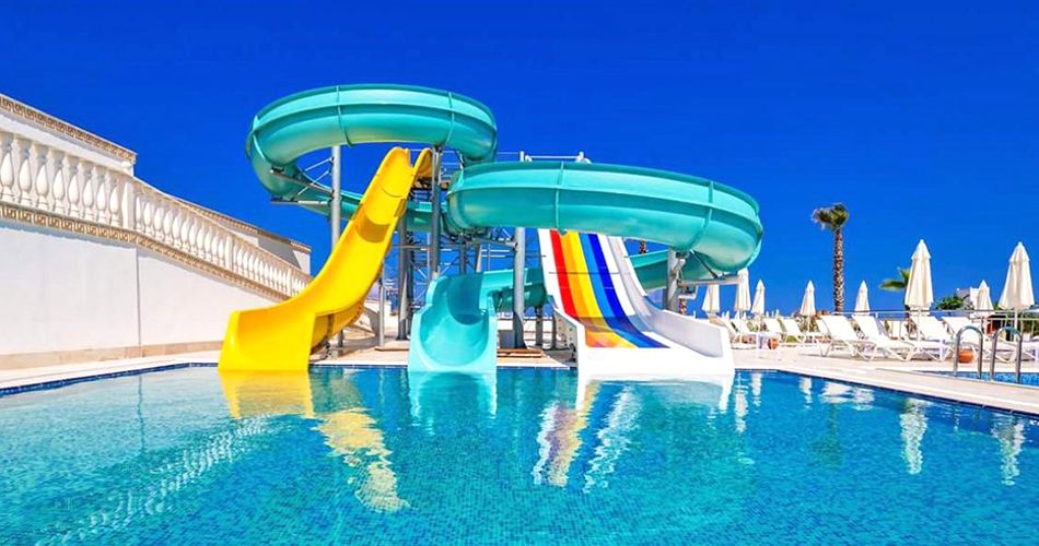 Skluzavky a tobogán