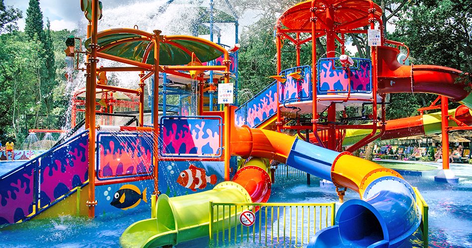 Skluzavky a tobogány