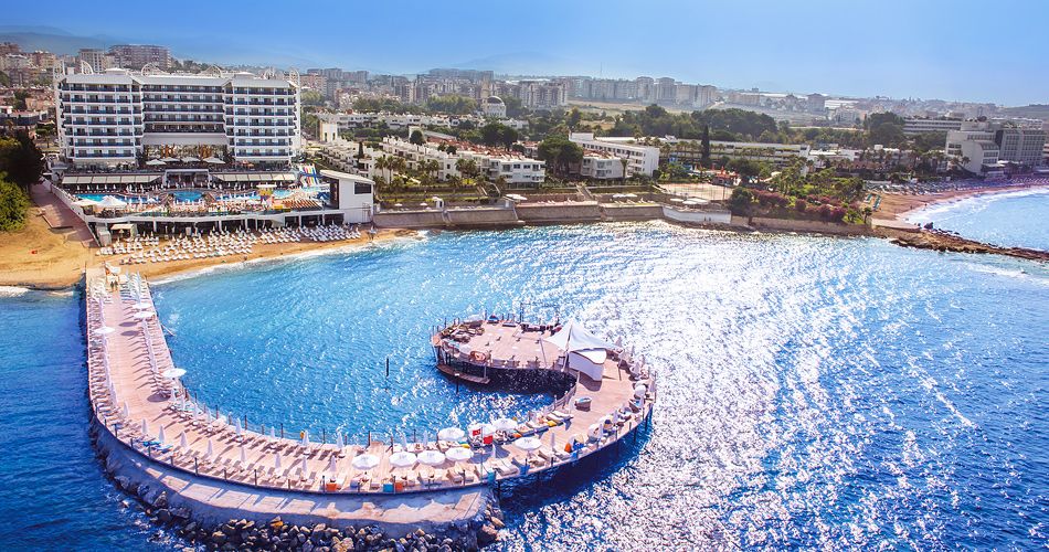 Hotel Azura Deluxe Resort & Spa