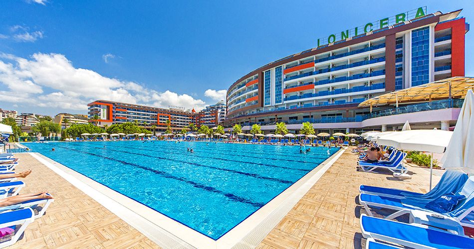 Hotel Lonicera World Resort & Spa