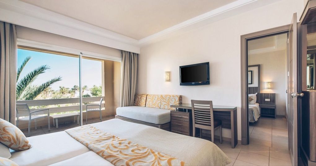 Double Interconnecting