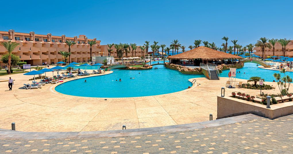 Pyramisa Beach Resort