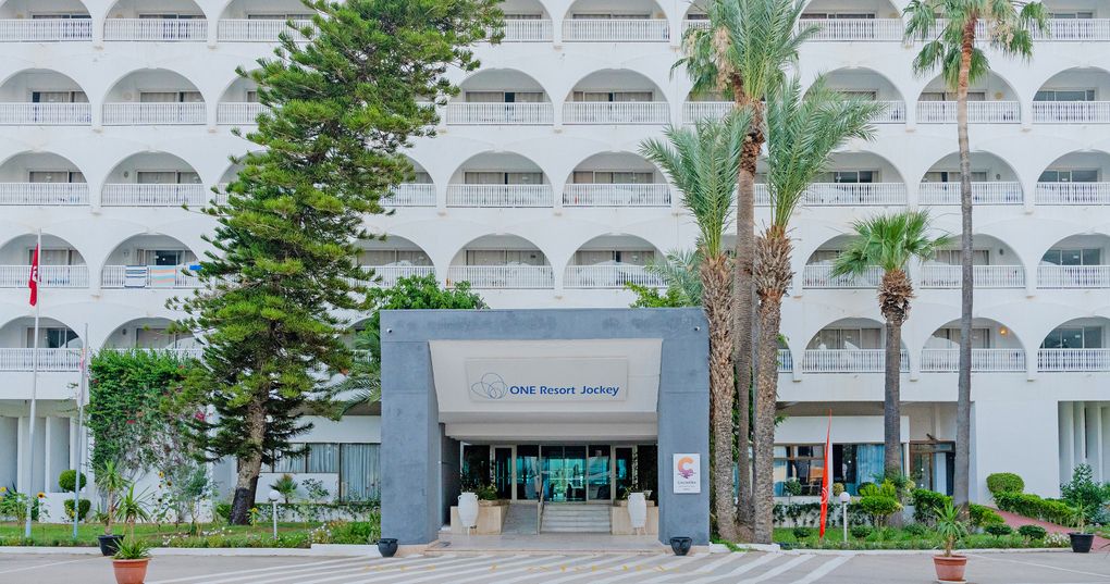 Hotel One Resort Jockey & Aquapark