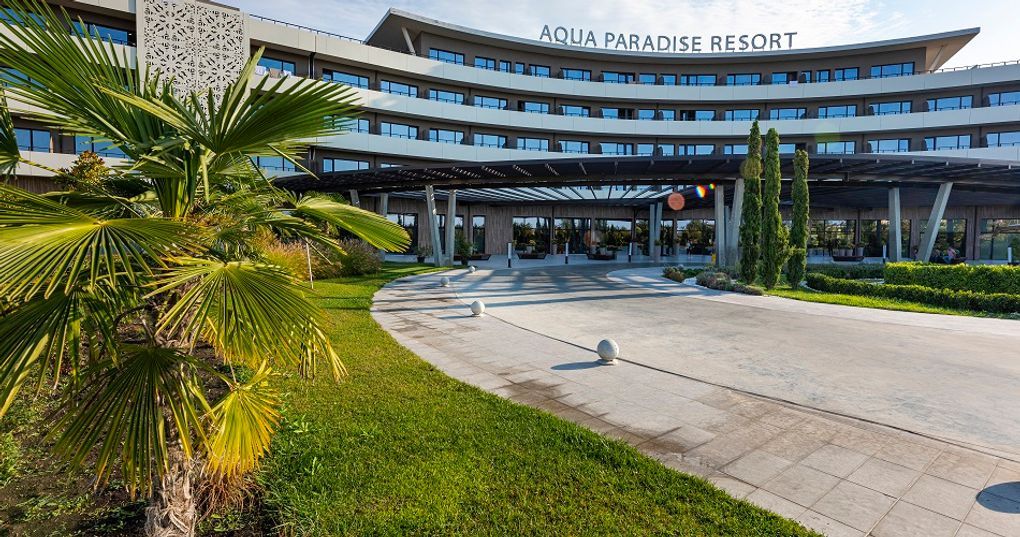 Aqua Paradise Resort