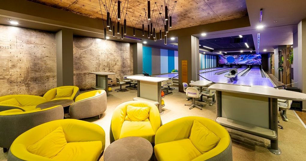 Bar karaoke w kręgielni