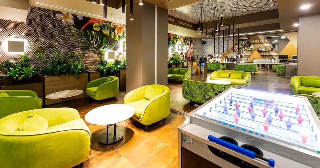 Bar karaoke w kręgielni