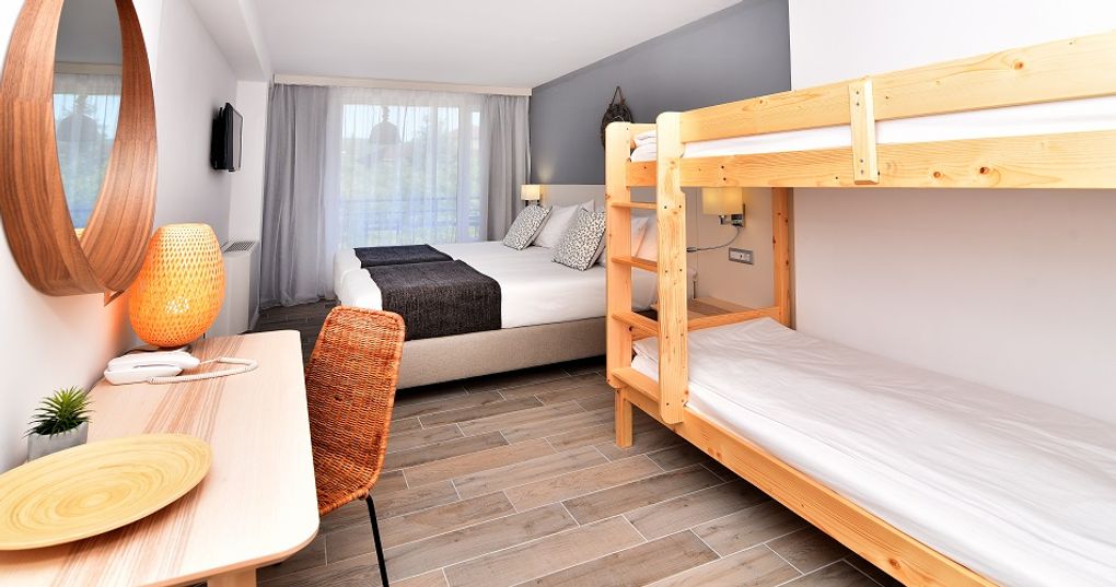 Pokój Family Open Space Bunkbed One Room