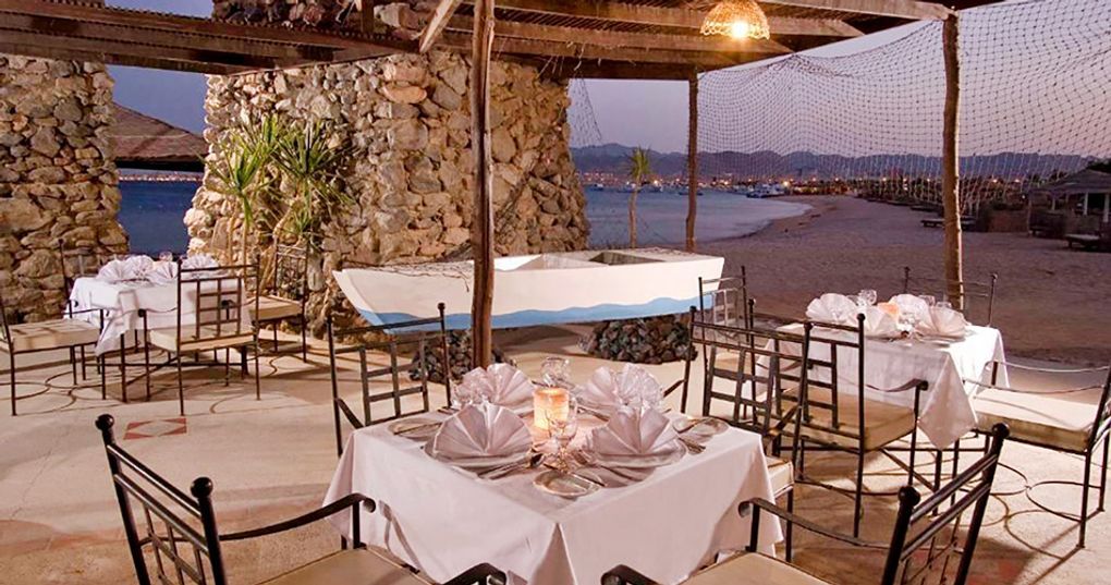 Restauracja z widokiem na morze