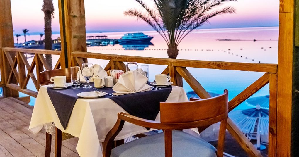 Restauracja a`la carte z owocami morza - Lagoona