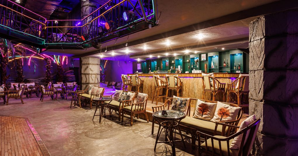 Circle 8 Club