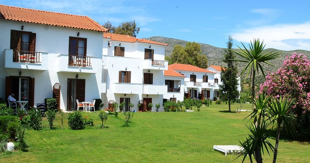 Budynki z pokojami hotelowymi