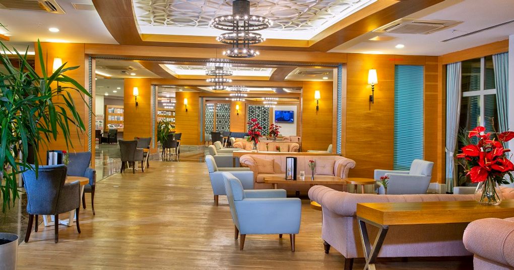 Lobby Bar