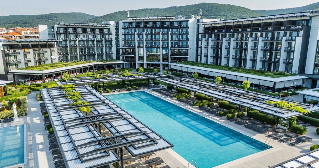 Voya Beach Resort