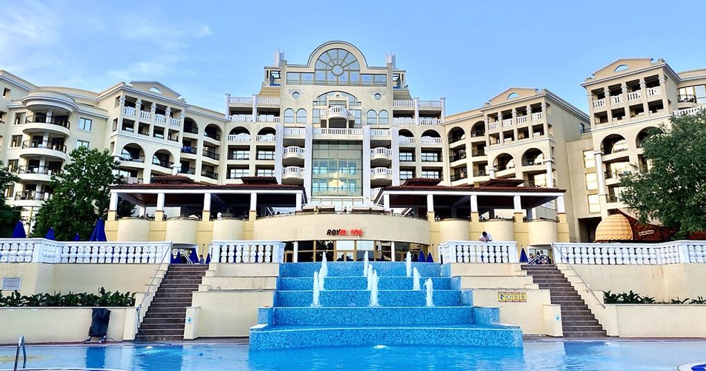 Marina Royal Palace
