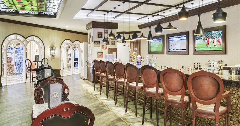 Irish pub
